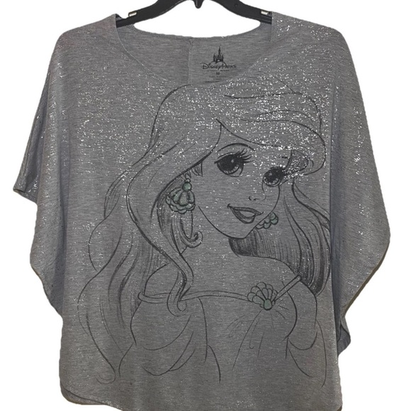 Disney Parks Ariel Gray Shimmer Poncho Top Shirt Blouse Oversized Size M - Picture 1 of 4